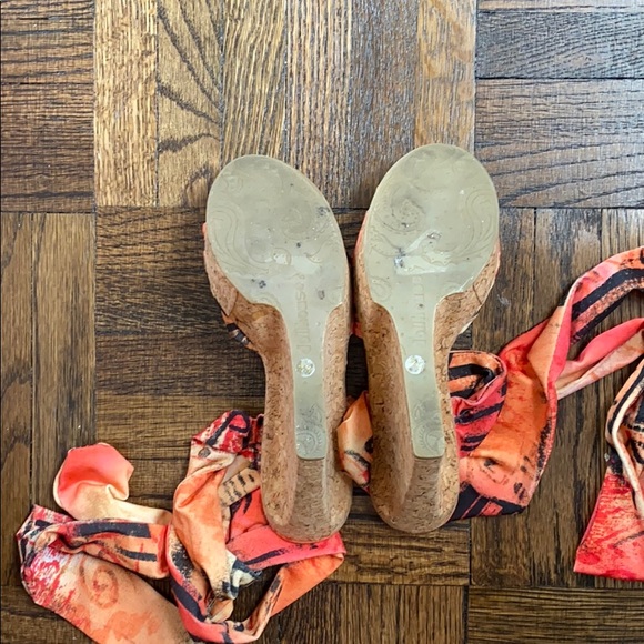 DOLLHOUSE cork sole ankle tie platform wedges - Picture 3 of 4